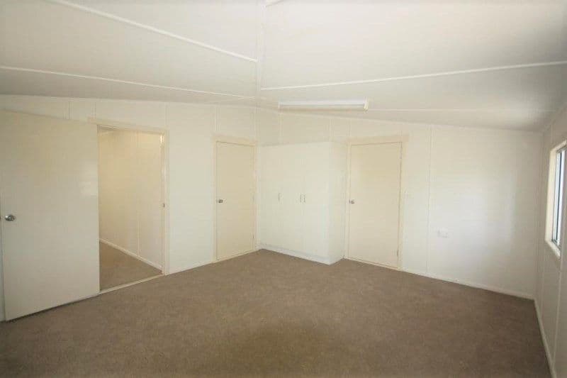 25 Stuart Russell Street, Mundubbera QLD 4626, Mundubbera - Thumbnail 5
