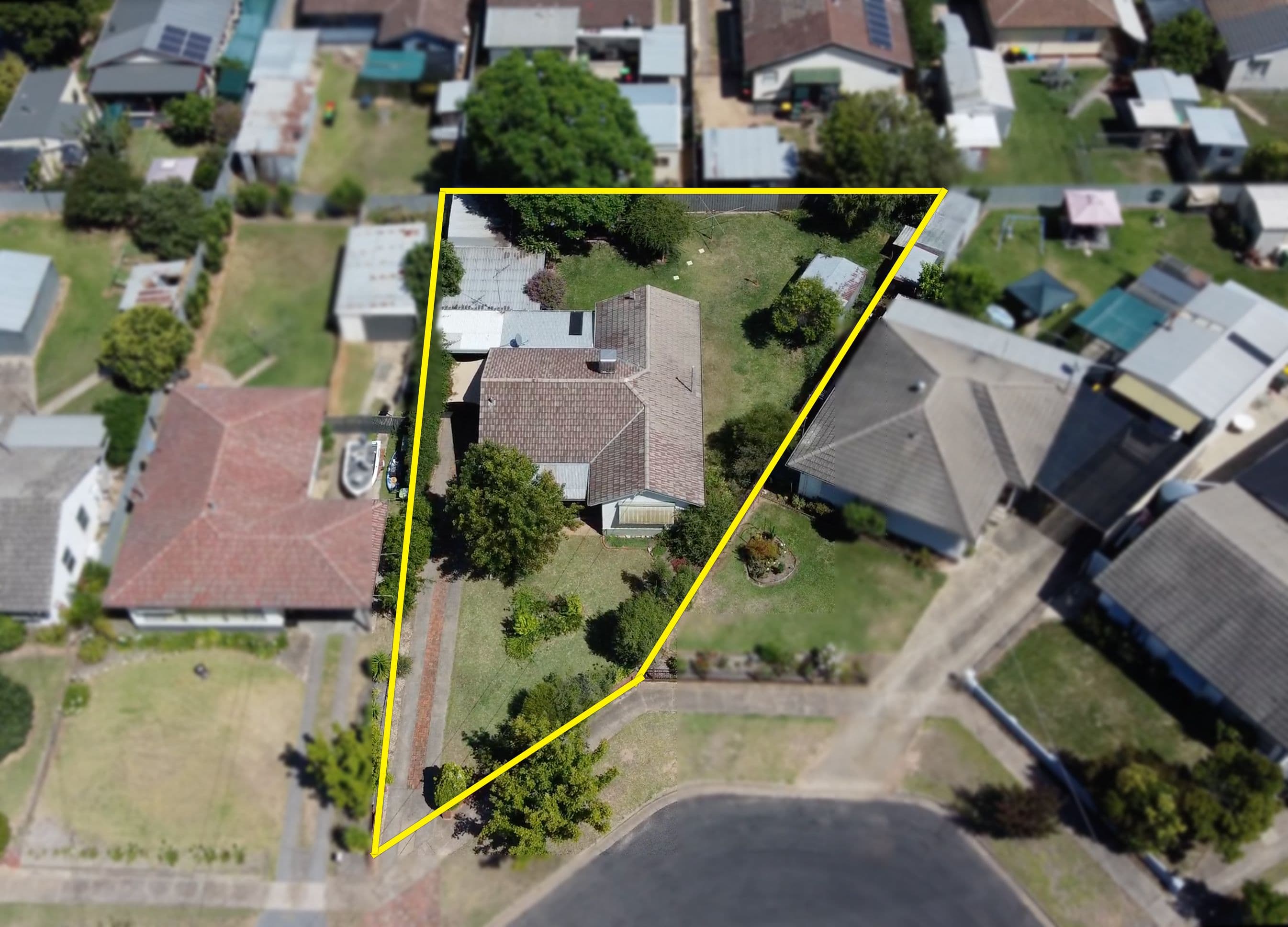 13 Graeme Court, Benalla VIC 3672, Benalla - Thumbnail 3