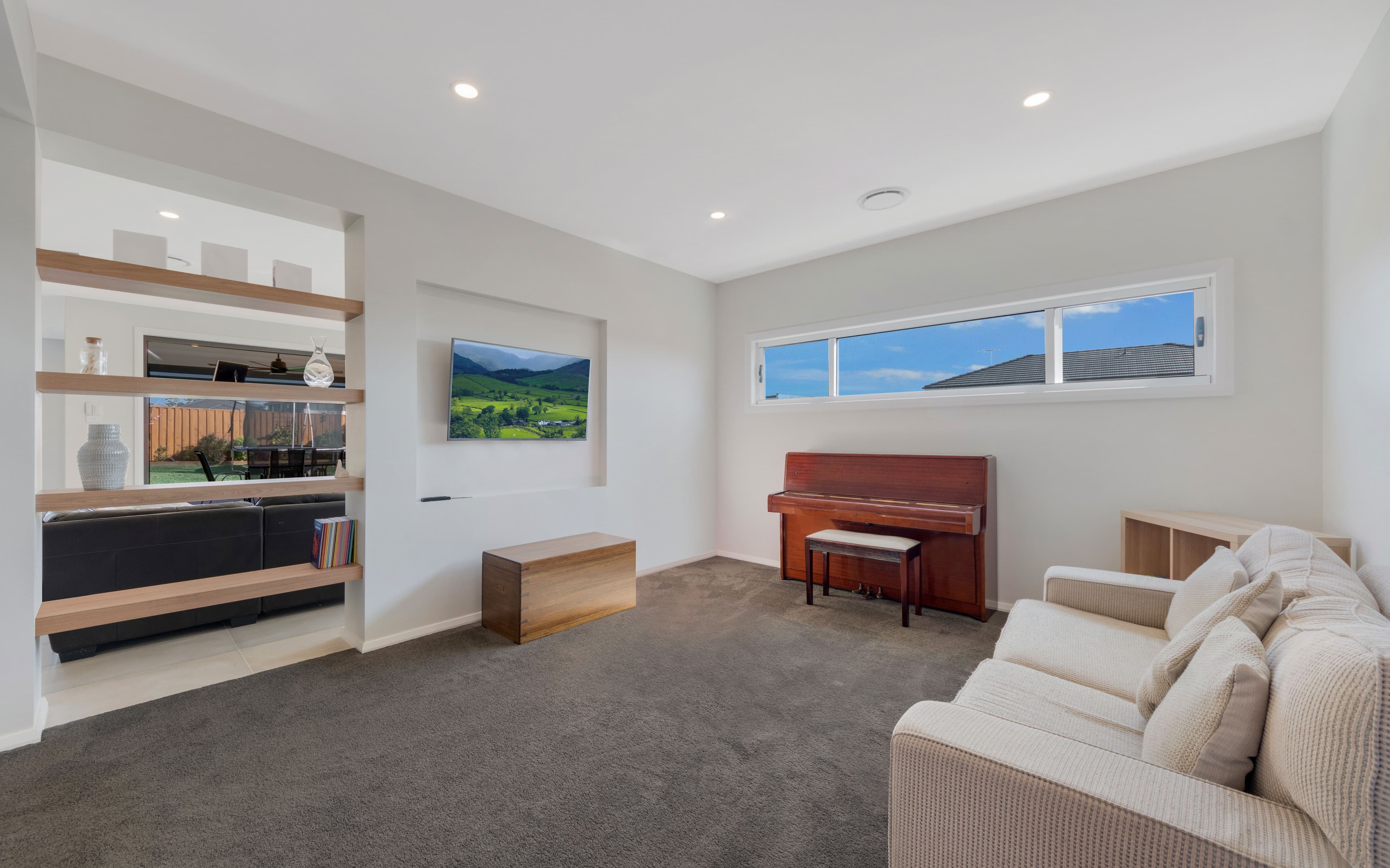 103 Bruce Ferguson Avenue, BARDIA NSW 2565, Bardia - Thumbnail 2