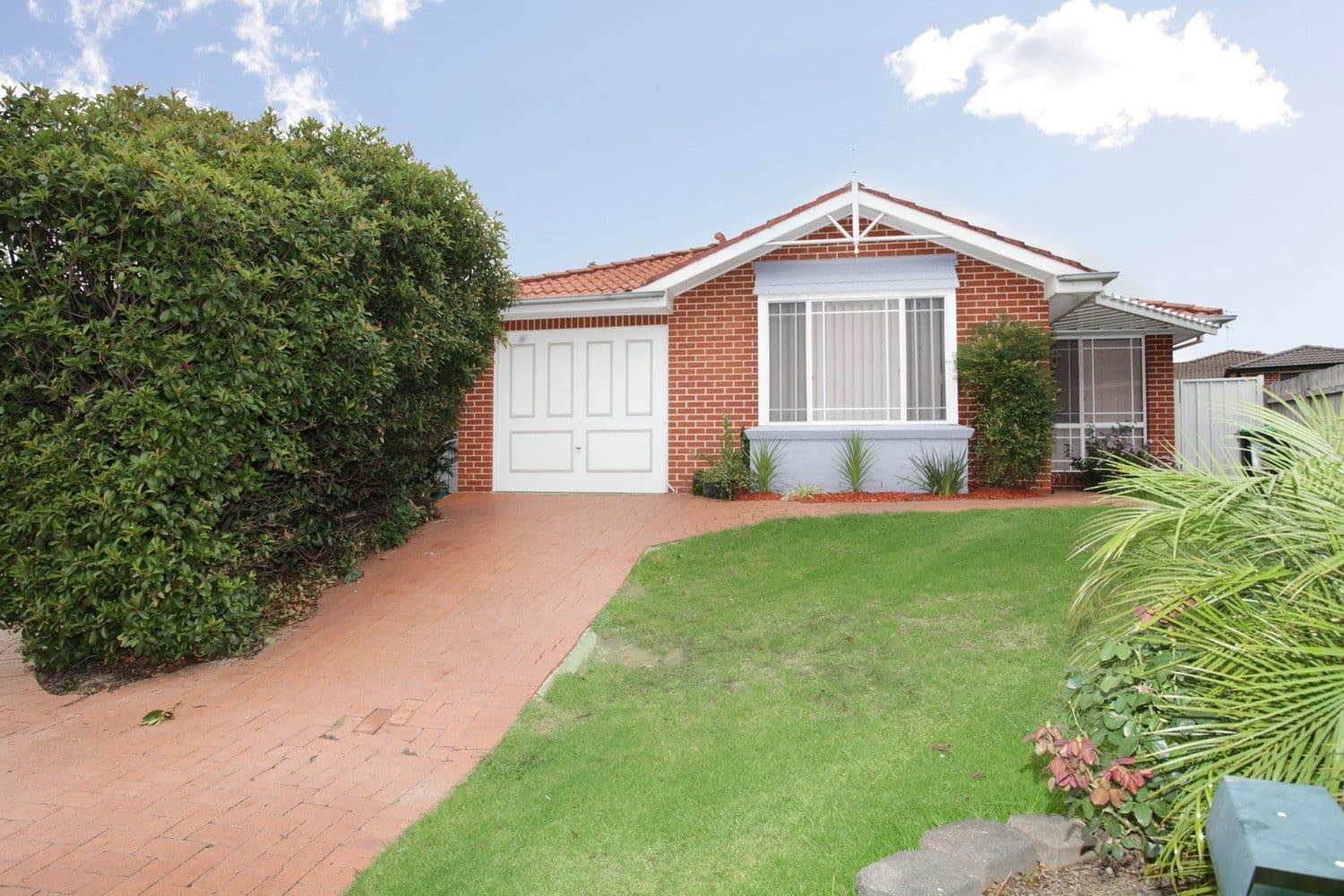 15 Jillak Close, GLENMORE PARK NSW 2745, Glenmore Park - Image 1