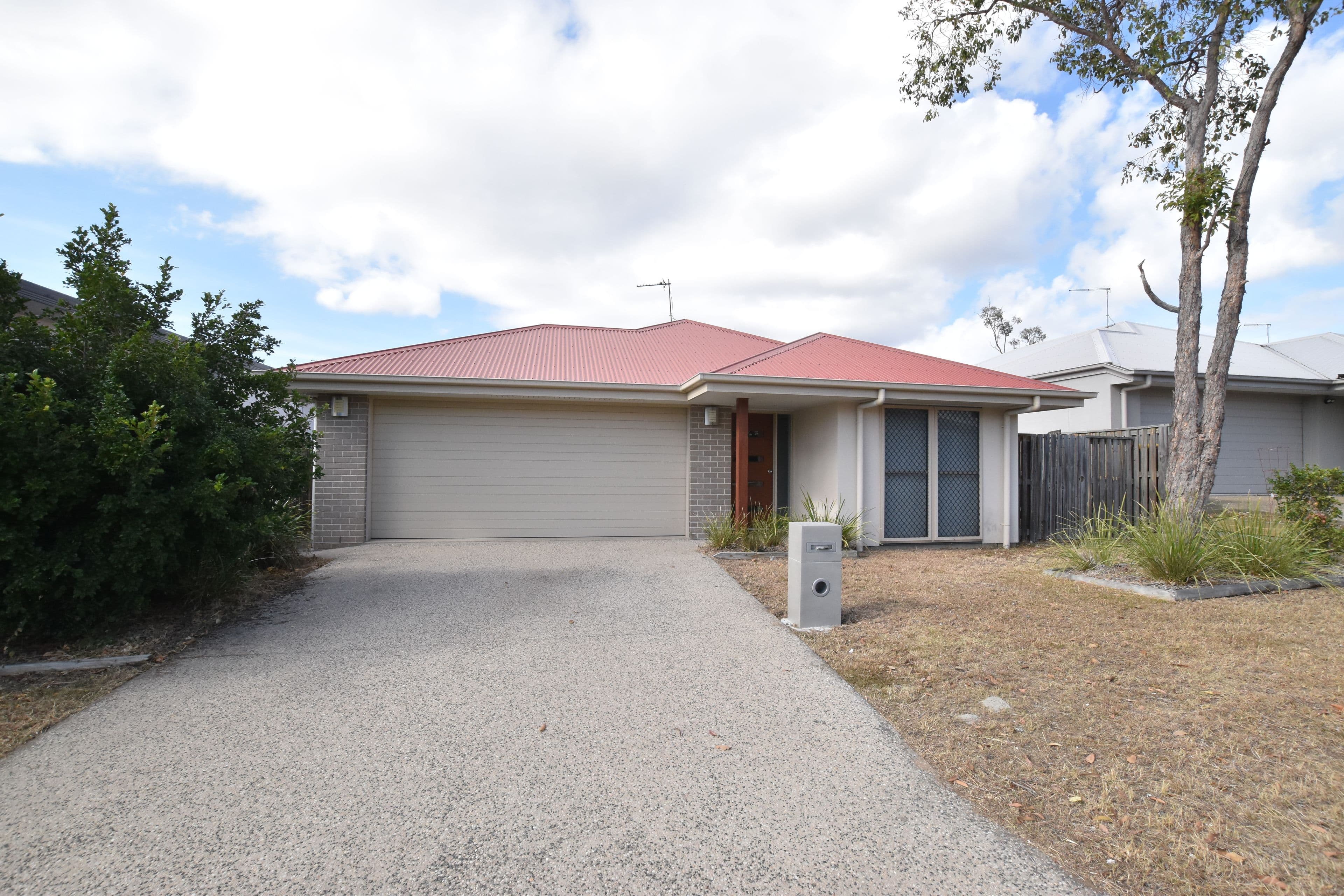 9 Valhalla Street, Clinton QLD 4680, Clinton - Image 1