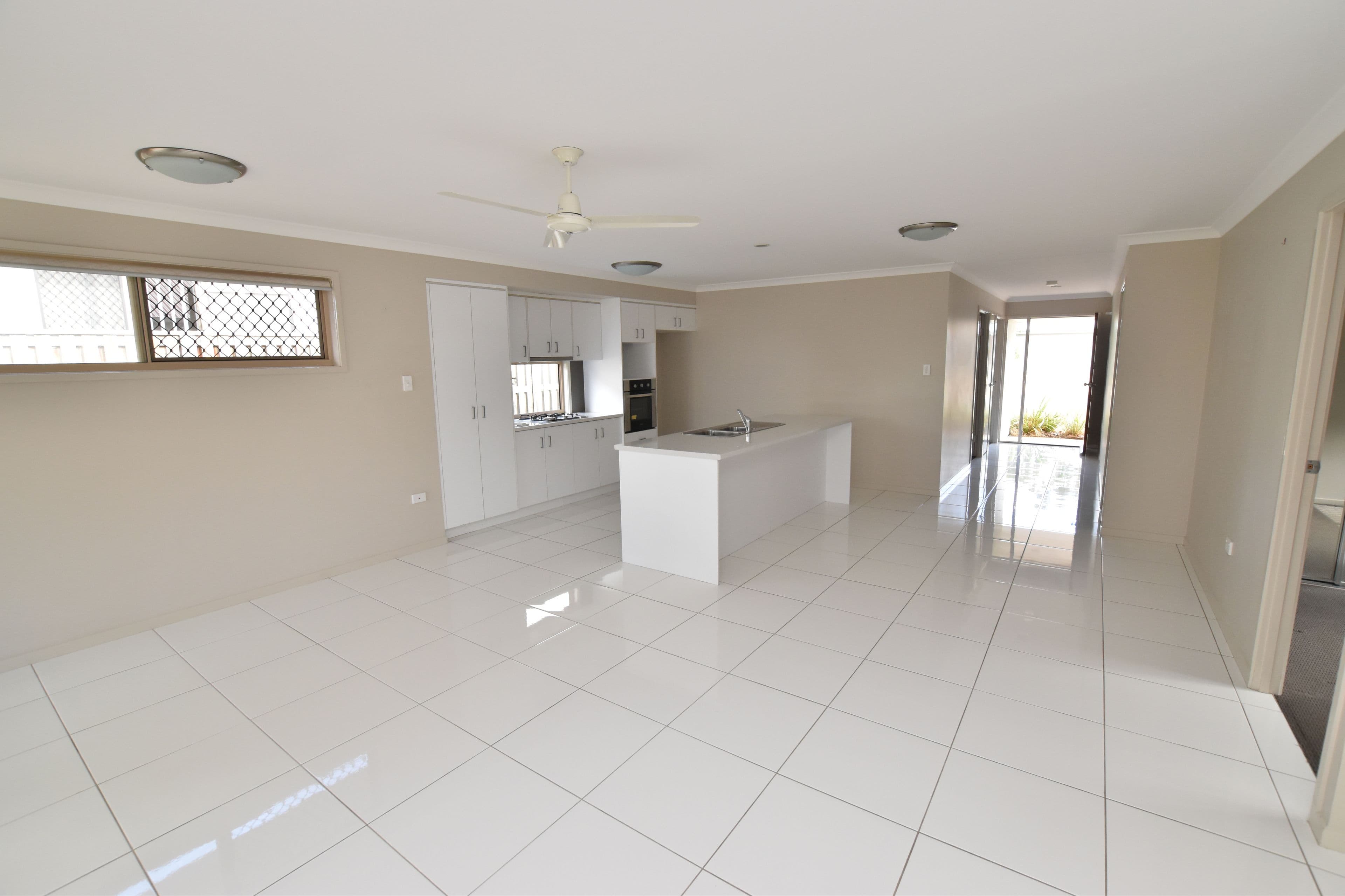 9 Valhalla Street, Clinton QLD 4680, Clinton - Thumbnail 4