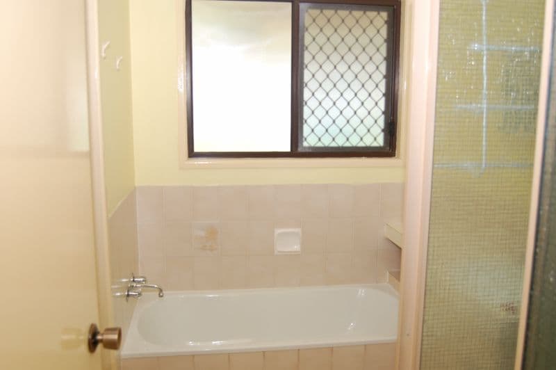 47  Kilby Street, CRESTMEAD QLD 4132, Crestmead - Thumbnail 7
