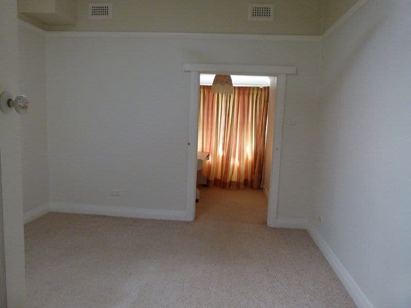 23 Clement Street, FORBES NSW 2871, Forbes - Thumbnail 5
