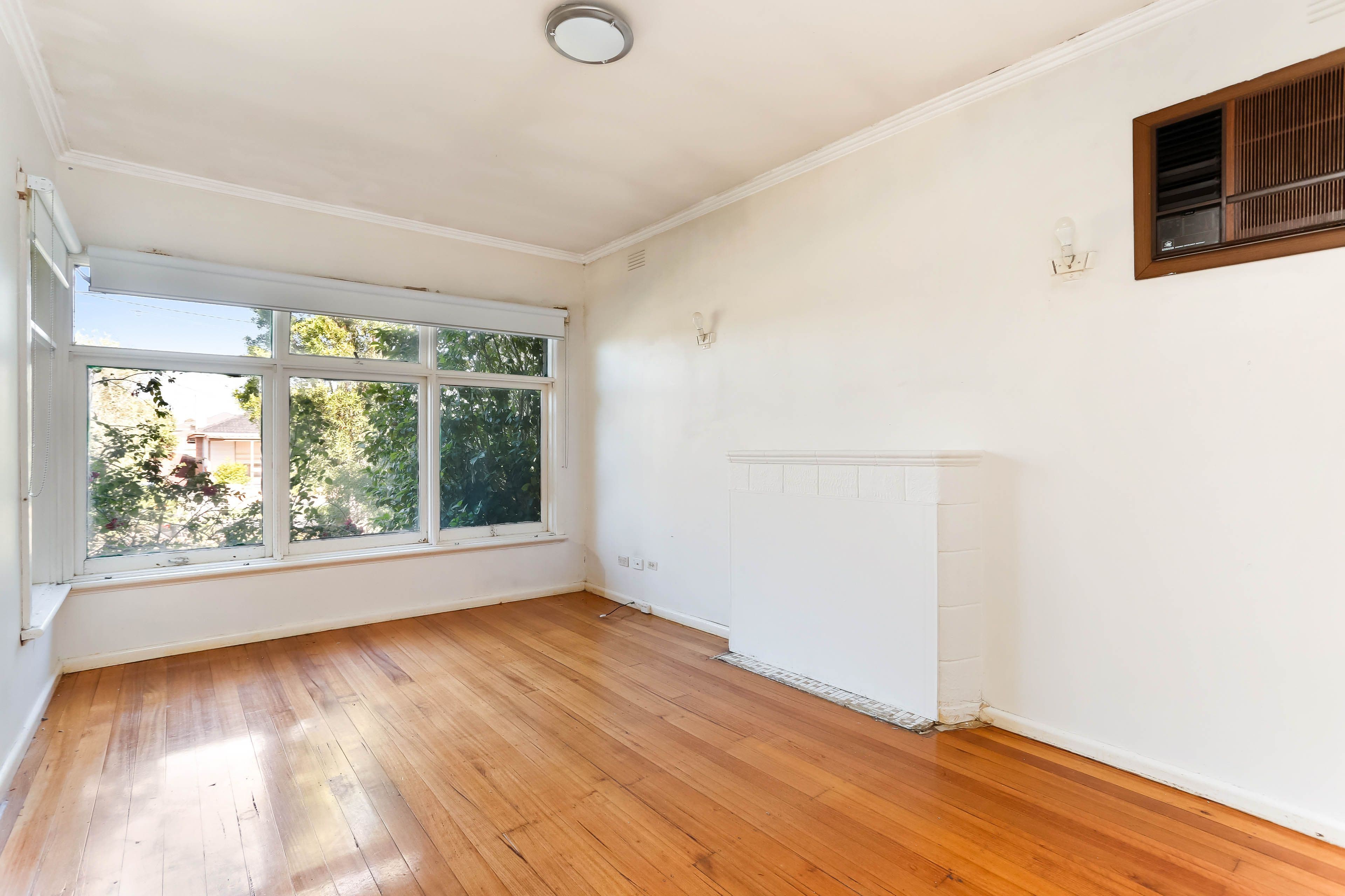 55 Valencia Street, Glenroy VIC 3046, Glenroy - Thumbnail 3