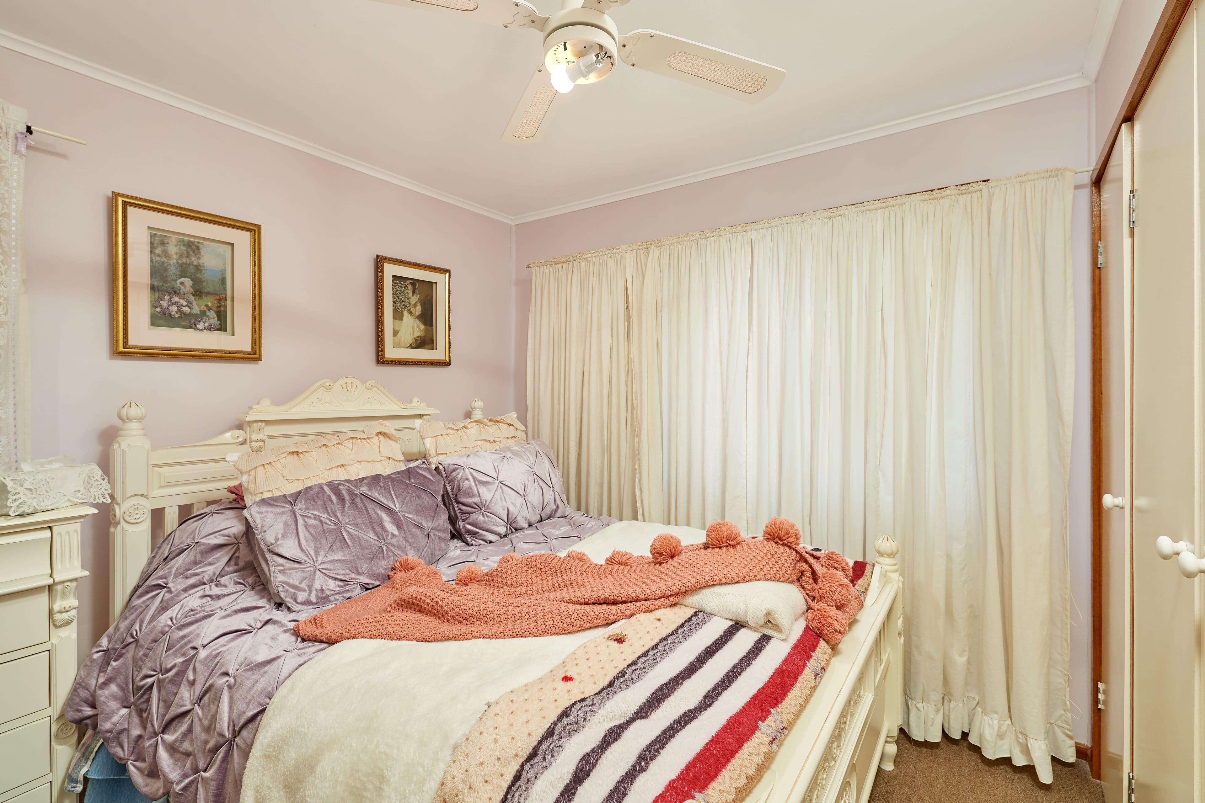 19 Gilmore Avenue, Mount Austin NSW 2650, Mount Austin - Thumbnail 6