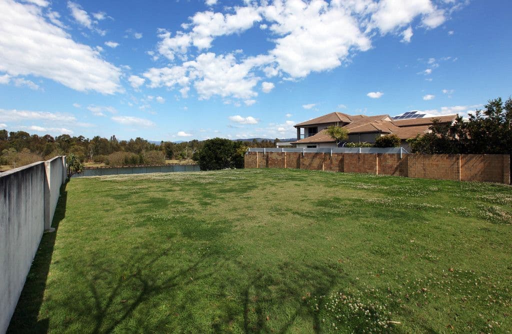5020 Emerald Island Drive, Carrara QLD 4211, Carrara - Thumbnail 2