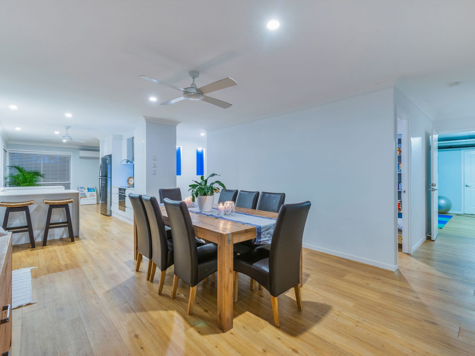7 Kanton Place, Pacific Pines QLD 4211, Pacific Pines - Thumbnail 8