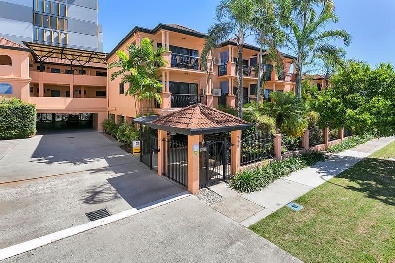 255 Lake Street, Cairns North QLD 4870, Cairns North - Thumbnail 5