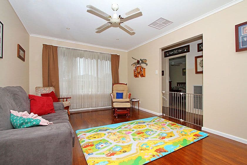 13 Tadstan Drive, TULLAMARINE VIC 3043, Tullamarine - Thumbnail 2