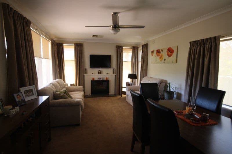 1 Victoria Street, Rochester VIC 3561, Rochester - Thumbnail 3