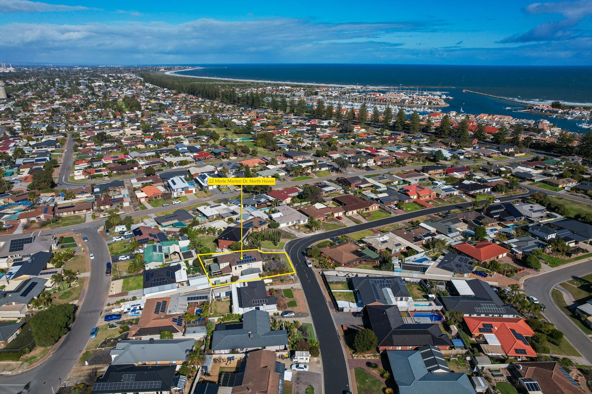 22 Merle  Marten Drive, North Haven SA 5018, North Haven - Thumbnail 2