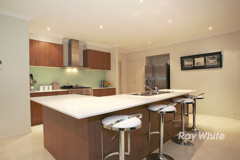 7 Flash Dan Drive, CRANBOURNE VIC 3977, Cranbourne East - Thumbnail 3