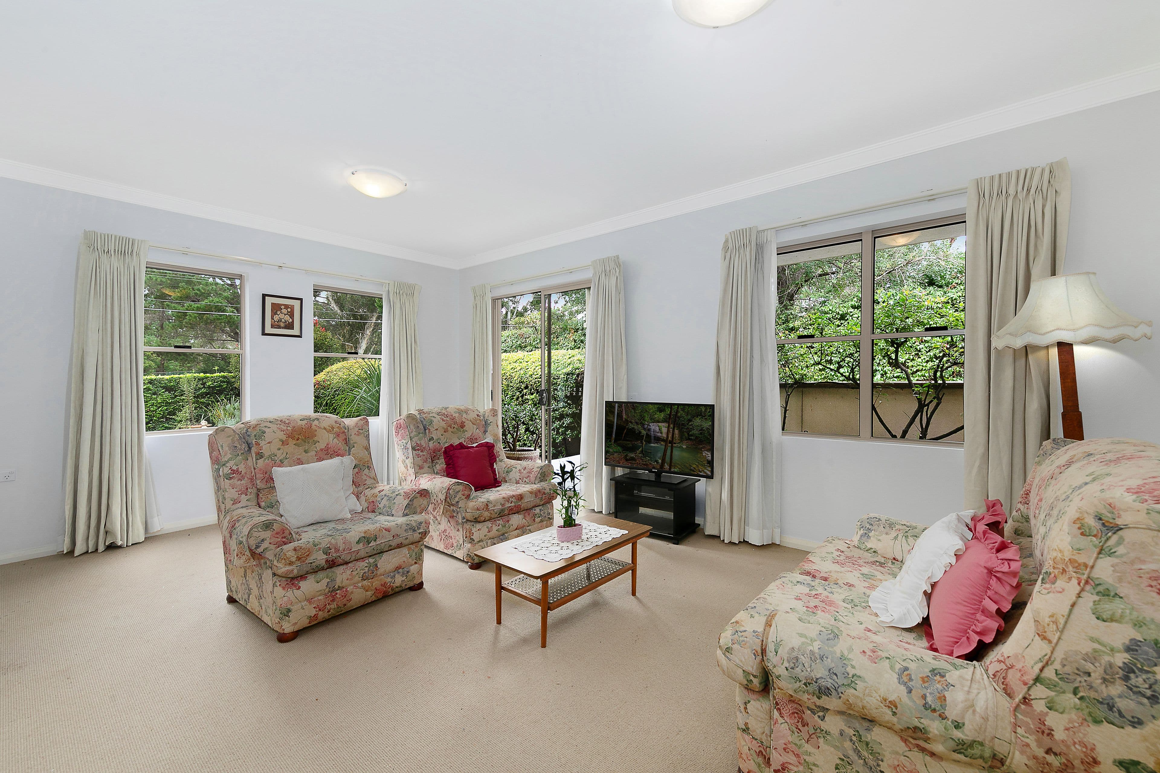 404 Bobbin Head Road, Turramurra NSW 2074, North Turramurra - Thumbnail 2