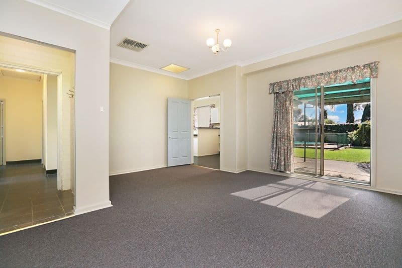 8 Prunus Avenue, ELIZABETH VALE SA 5112, Elizabeth Vale - Thumbnail 3