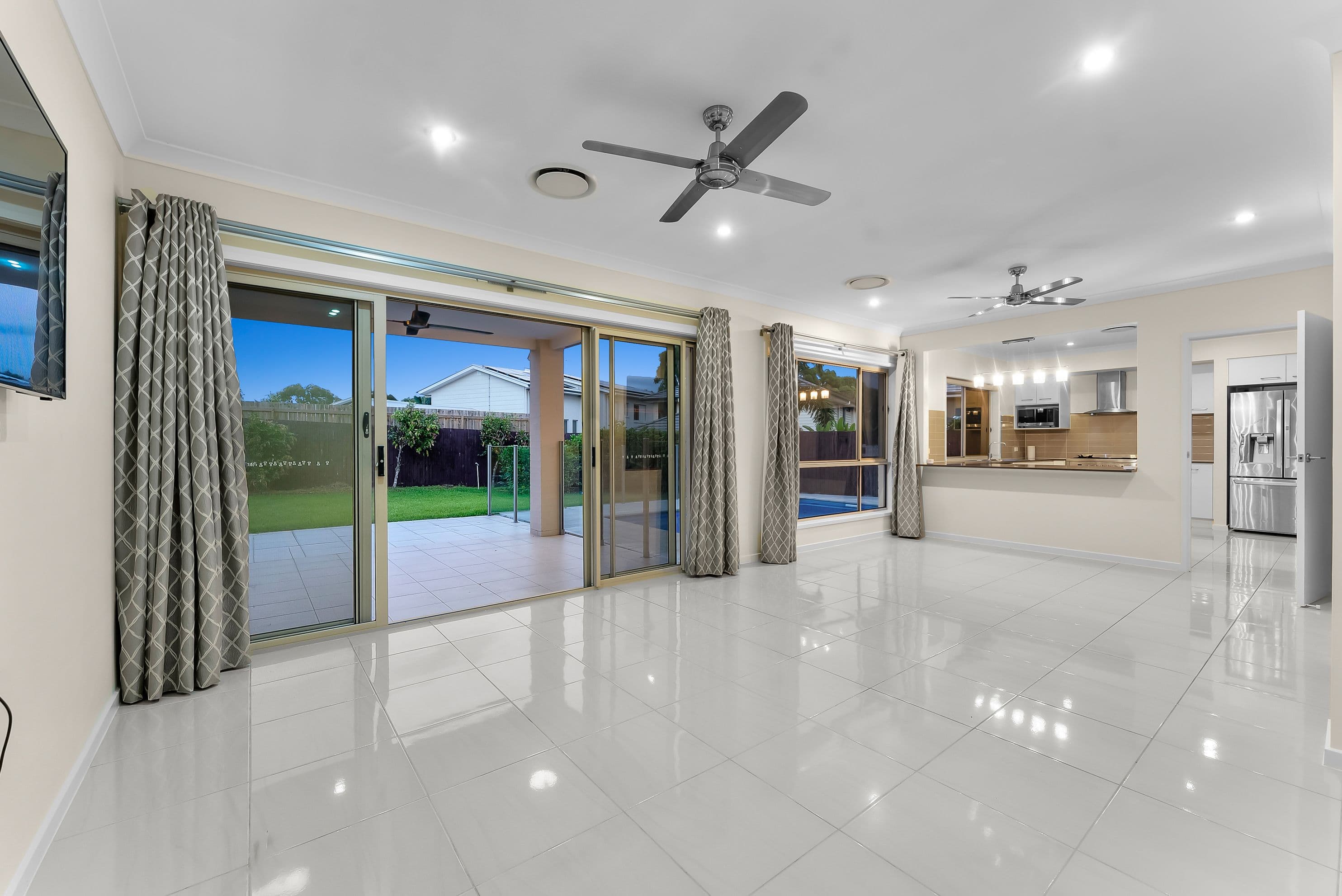 15 Harrison Street, North Lakes QLD 4509, North Lakes - Thumbnail 4