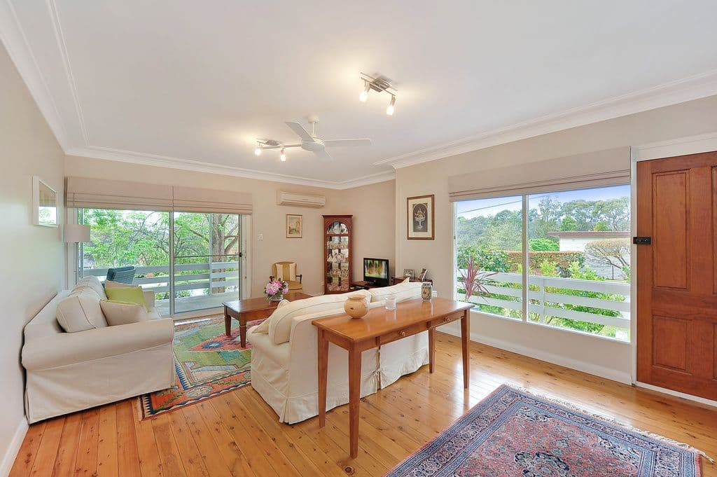 22 Evans Road, HORNSBY HEIGHTS NSW 2077, Hornsby Heights - Thumbnail 2