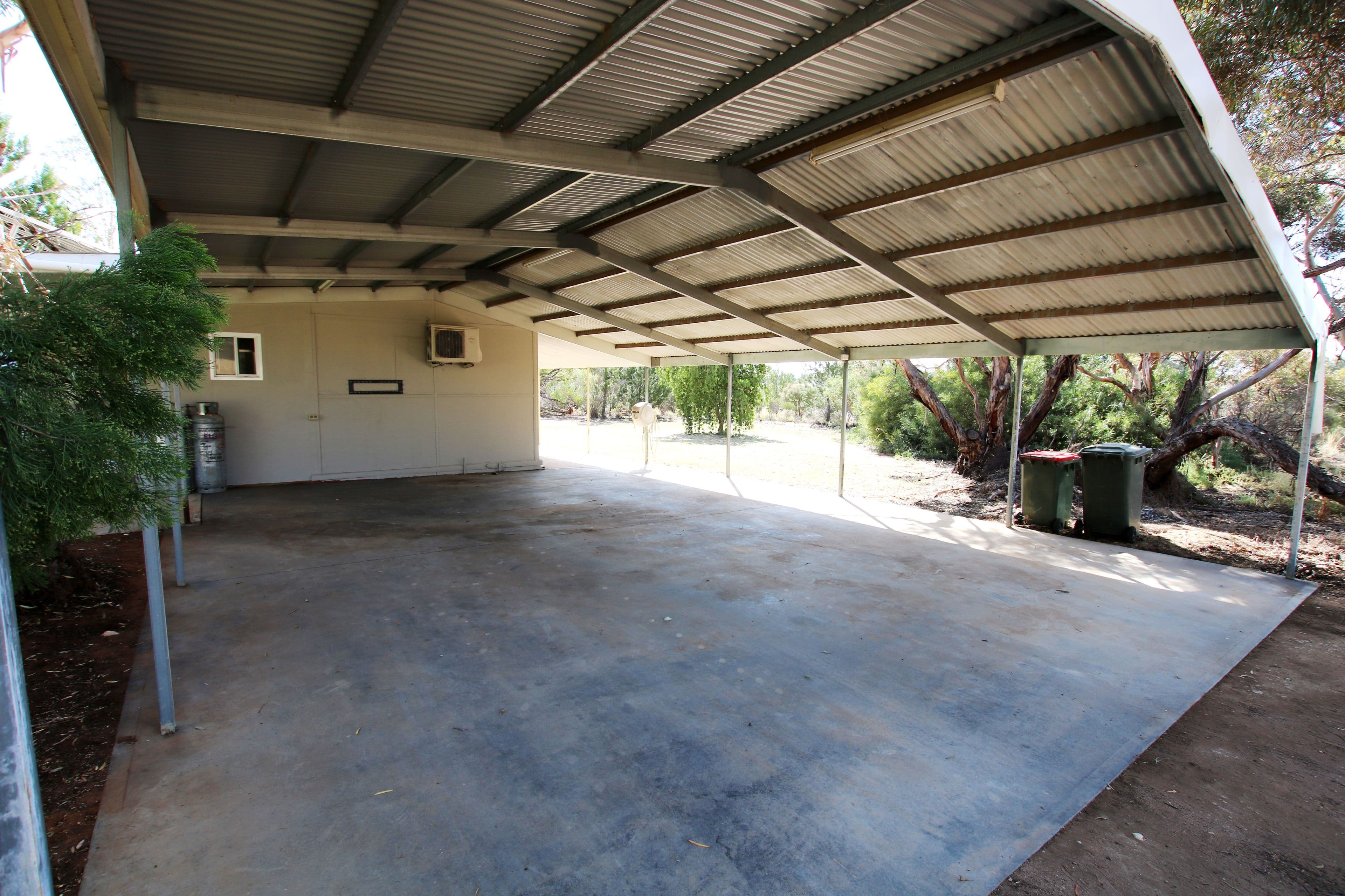 52 Ohlmeyer Road, Waikerie SA 5330, Waikerie - Thumbnail 2