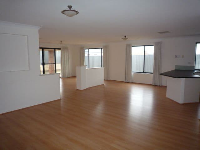 5 Hirani Link, AVELEY WA 6069, Aveley - Thumbnail 3