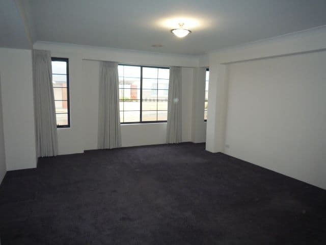 5 Hirani Link, AVELEY WA 6069, Aveley - Thumbnail 5