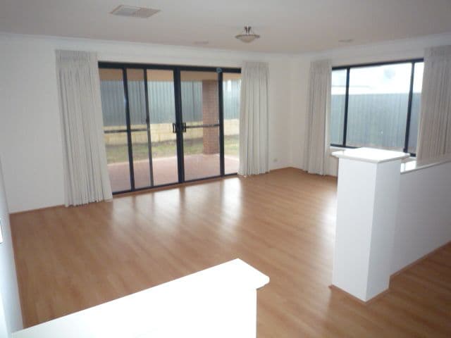 5 Hirani Link, AVELEY WA 6069, Aveley - Thumbnail 7