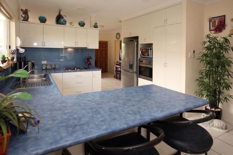 19 Saxby Crescent, MOUNT LOUISA QLD 4814, Mount Louisa - Thumbnail 3