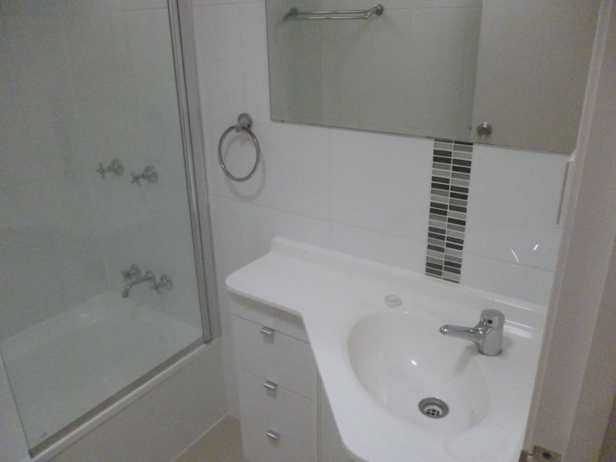 40 Barrett Street, NORMAN GARDENS QLD, Norman Gardens - Thumbnail 3