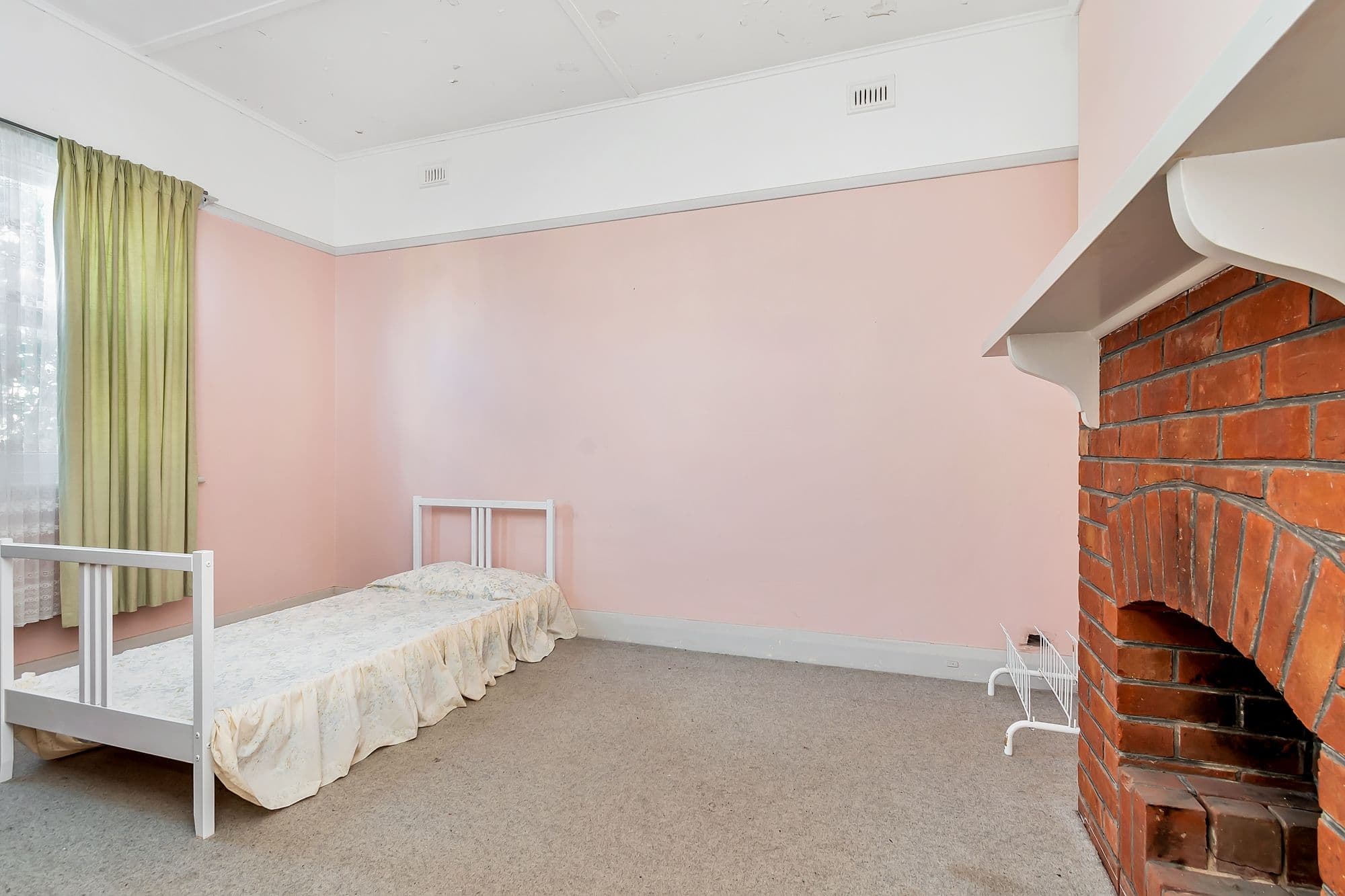 16 Raymond Avenue, Seaton SA 5023, Seaton - Thumbnail 5