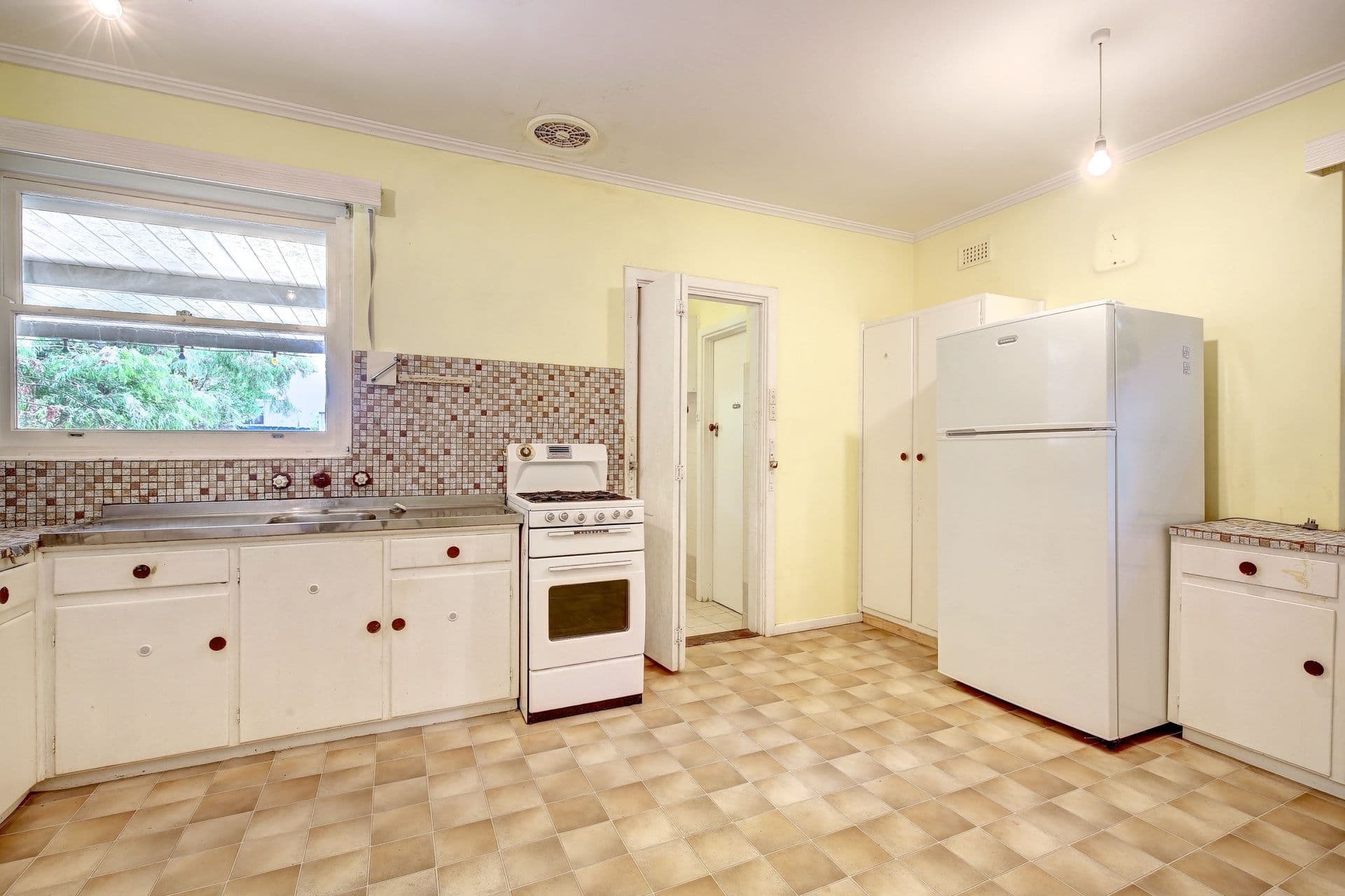 3 Veronica Crescent, Lockleys SA 5032, Lockleys - Thumbnail 6