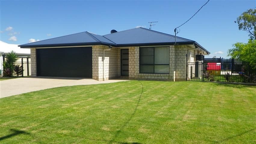 19 Robusta Drive, ROMA QLD 4455, Roma - Image 1
