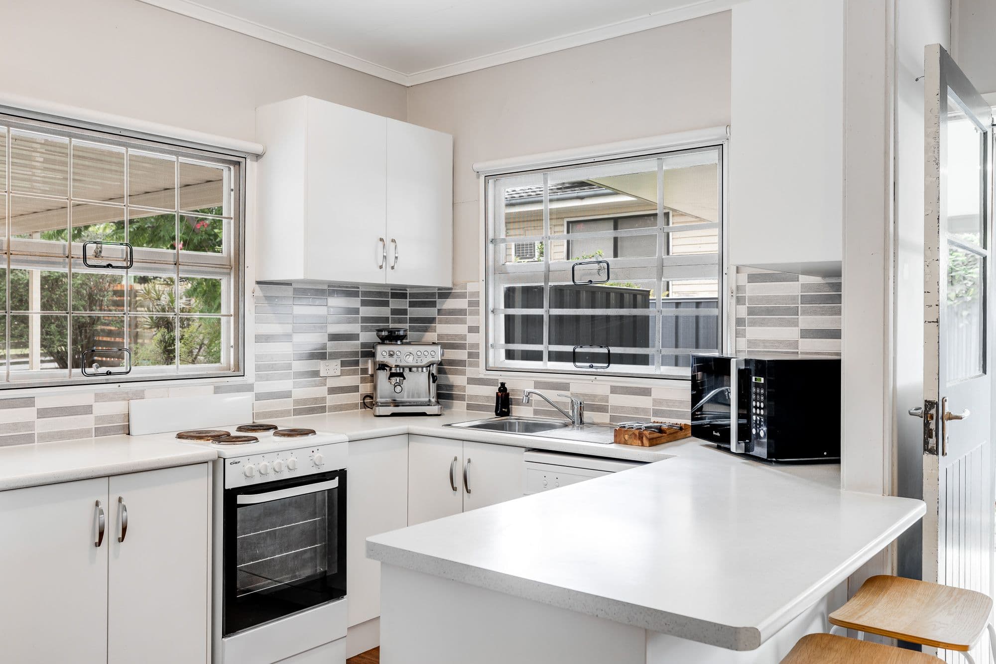 326 Alderley Street, Kearneys Spring QLD 4350, Kearneys Spring - Thumbnail 3