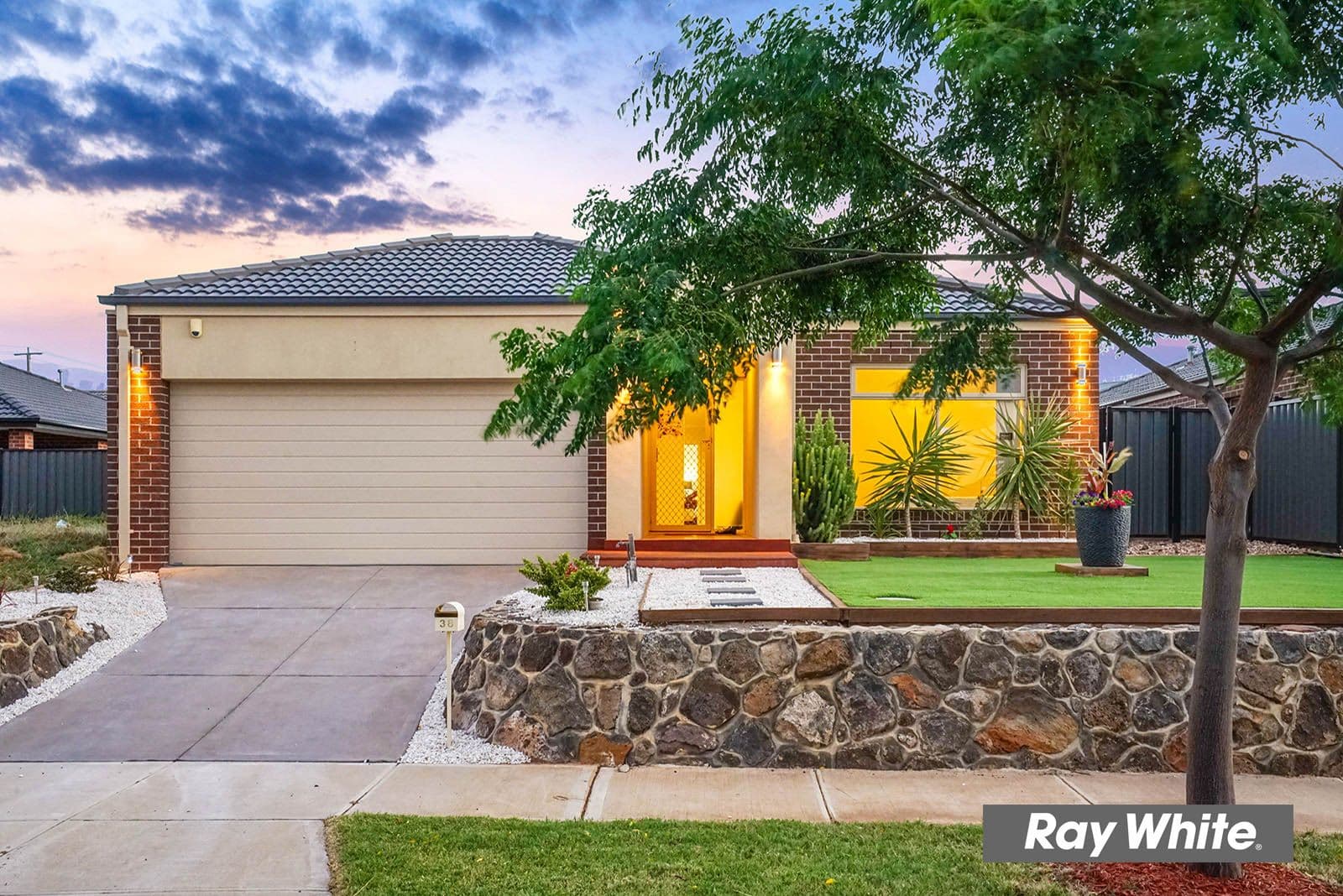 38 Serene Street, Tarneit VIC 3029, Tarneit - Thumbnail 2