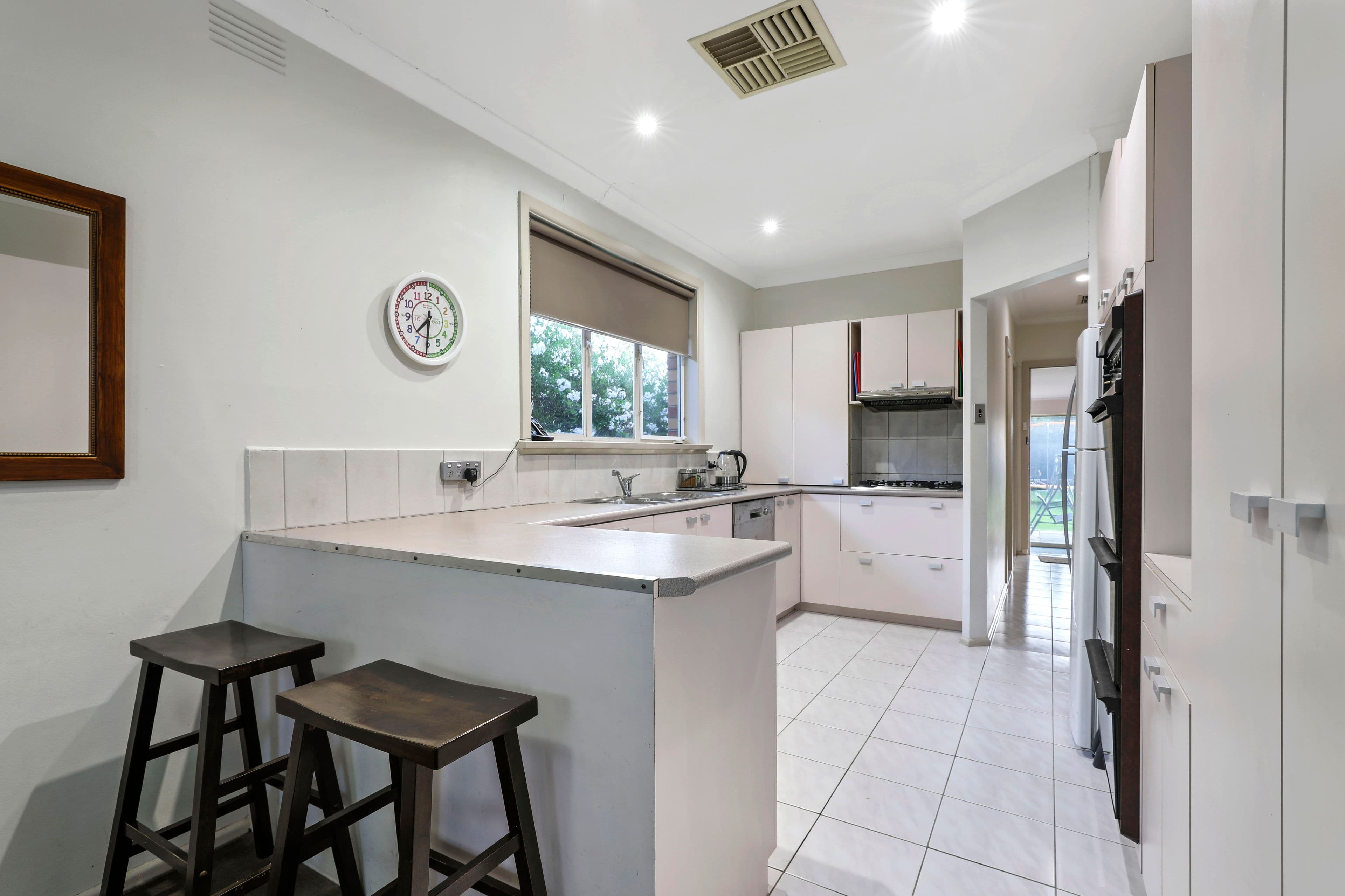 76 Helen Road, Ferntree Gully VIC 3156, Ferntree Gully - Thumbnail 3