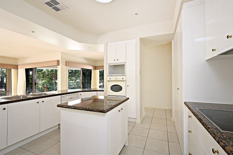 9 Portmarnock Court, TWIN WATERS QLD 4564, Twin Waters - Thumbnail 4
