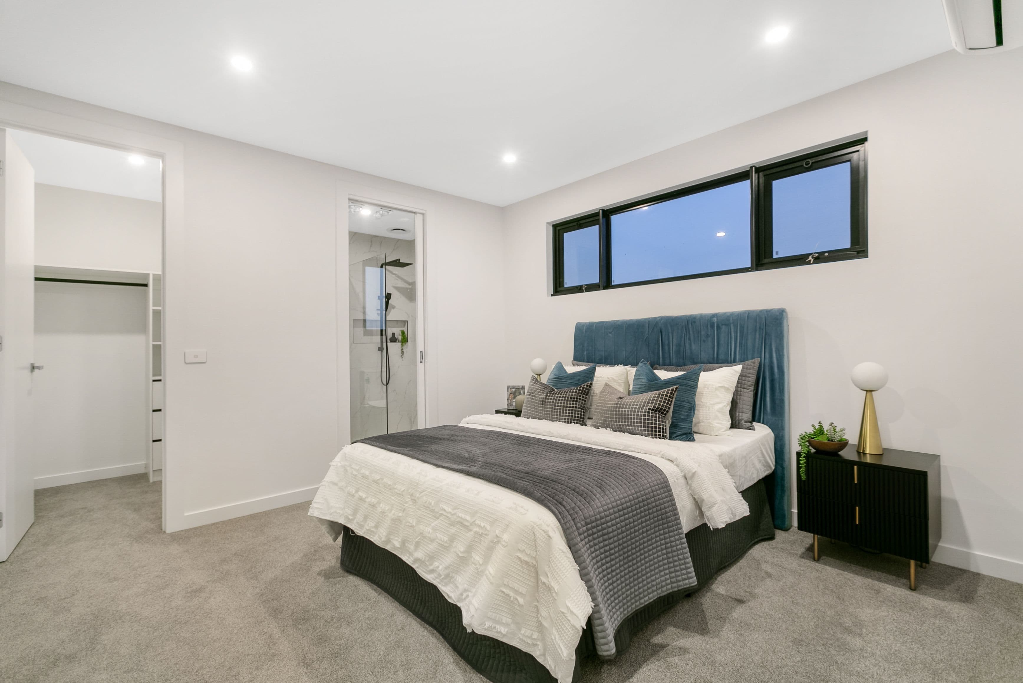 4B Liston Avenue, Reservoir VIC 3073, Reservoir - Thumbnail 8