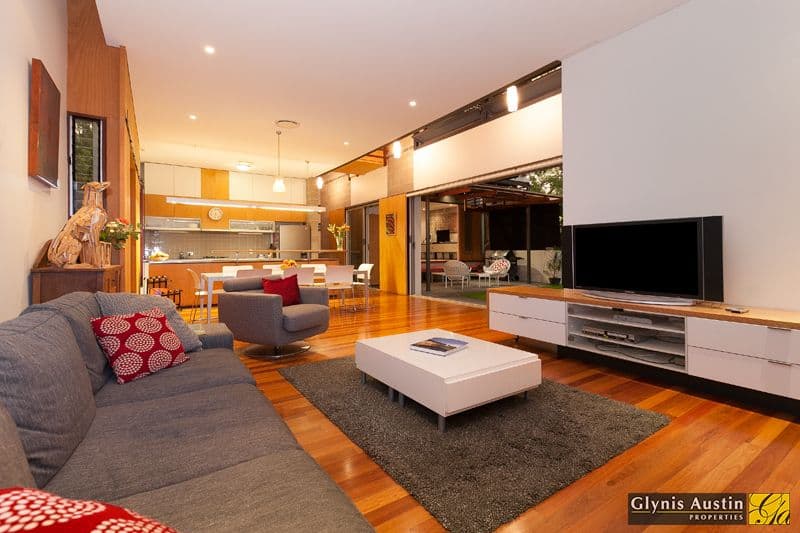 9 Rosewood Street, BARDON QLD 4065, Bardon - Thumbnail 4
