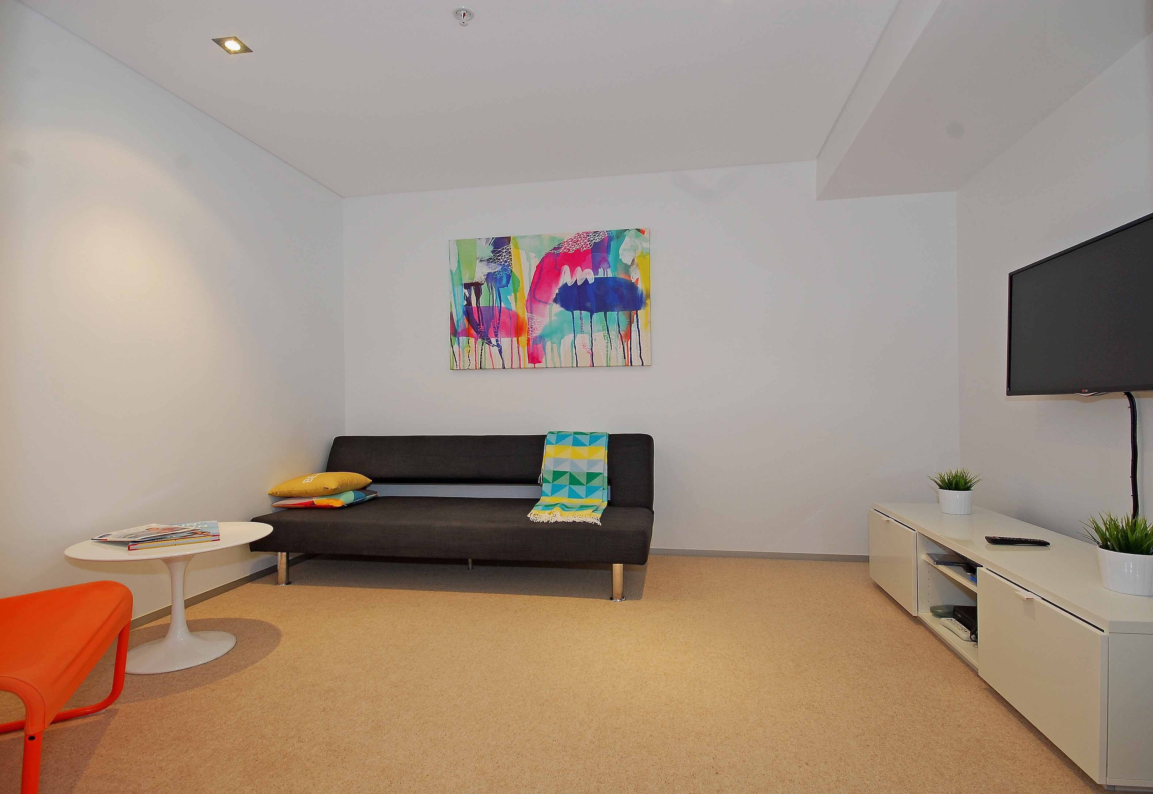 2 The Esplanade, BURLEIGH HEADS QLD 4220, Burleigh Heads - Thumbnail 8