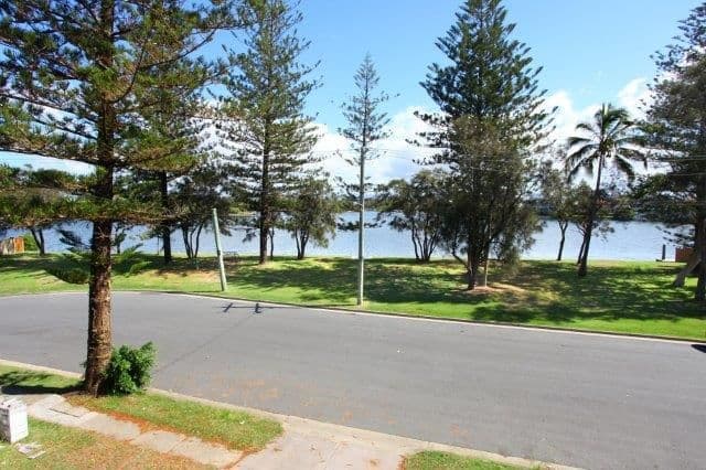 4 'Bimbadeen' 13 Sunset Boulevard, SURFERS PARADISE QLD 4217, Surfers Paradise - Thumbnail 3