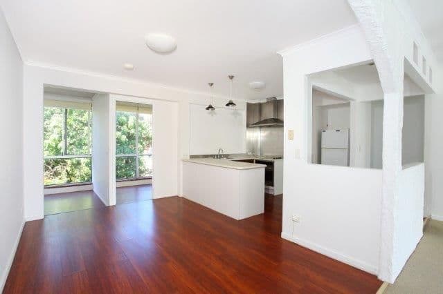 4 'Bimbadeen' 13 Sunset Boulevard, SURFERS PARADISE QLD 4217, Surfers Paradise - Thumbnail 6