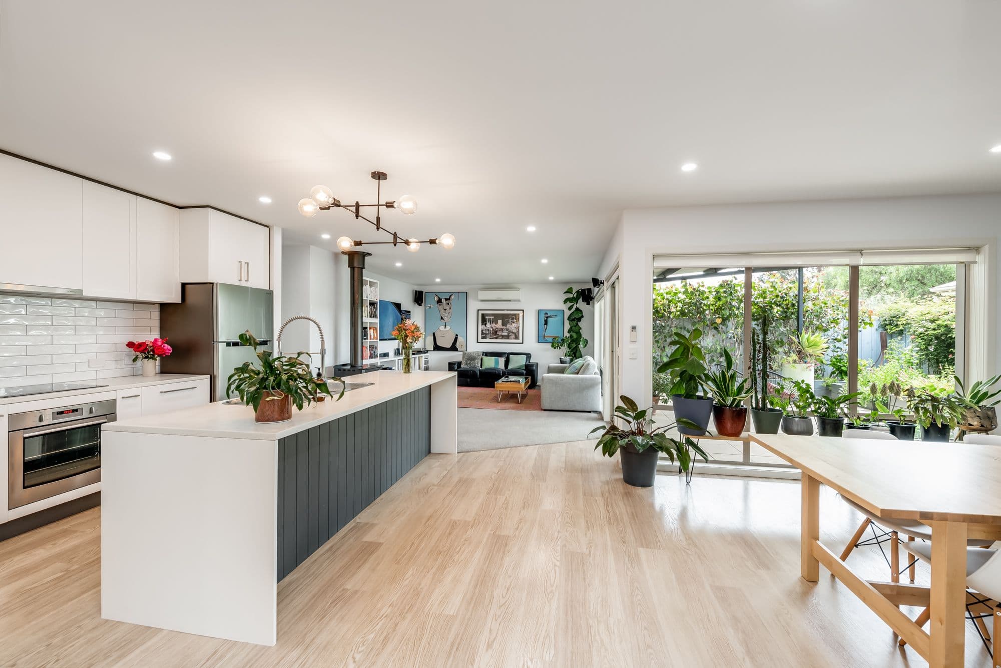 11 Young Street, Penola SA 5277, Penola - Image 1