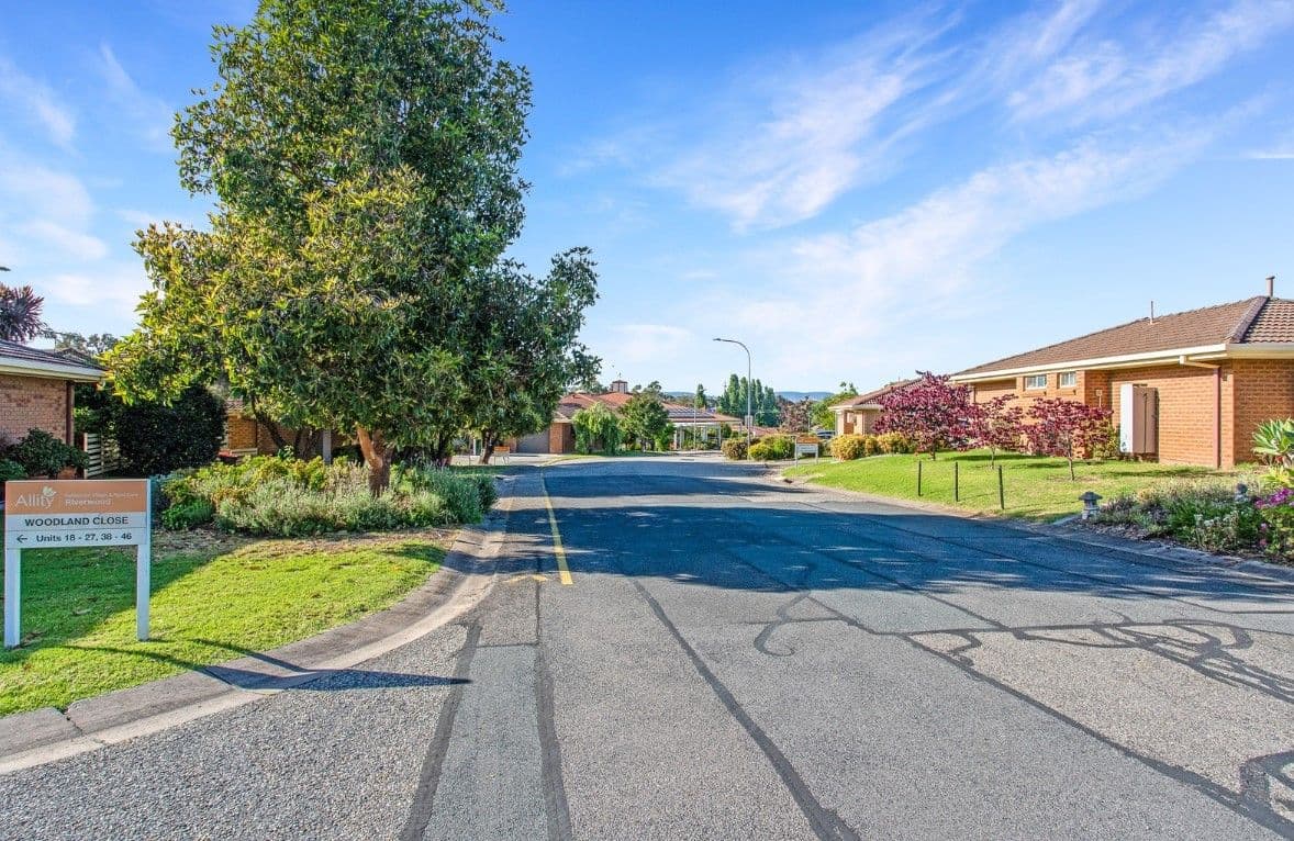 136 Elmglade Close, West Albury NSW 2640, West Albury - Thumbnail 2