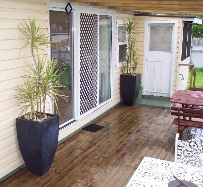 7 Grasmere Street, MOUNT SAINT THOMAS NSW 2500, Mount Saint Thomas - Thumbnail 2
