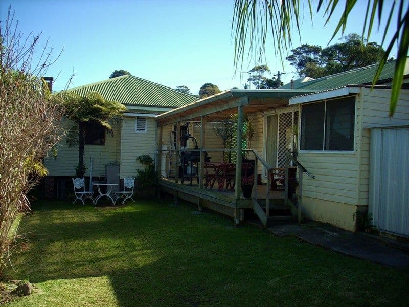 7 Grasmere Street, MOUNT SAINT THOMAS NSW 2500, Mount Saint Thomas - Thumbnail 3