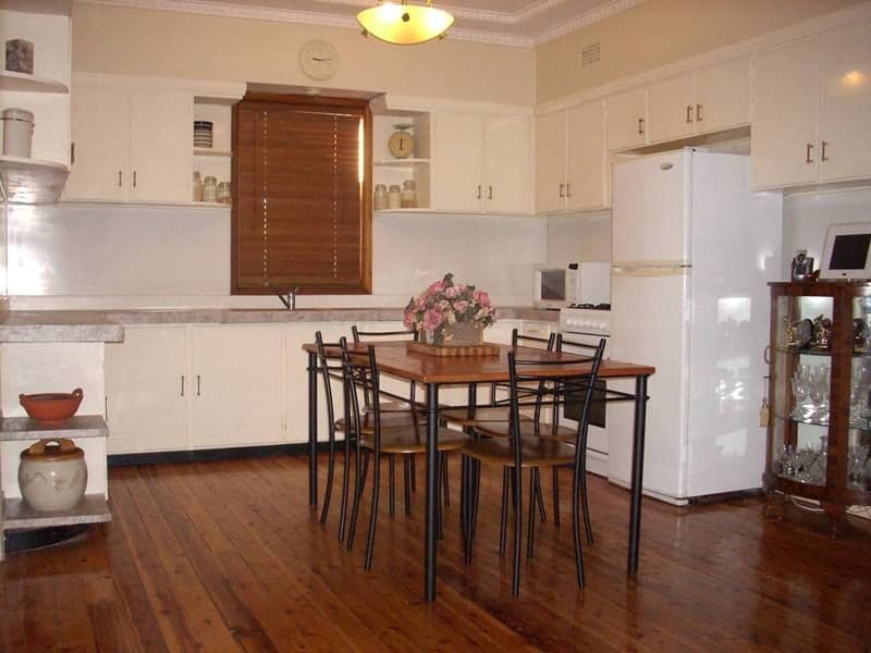 7 Grasmere Street, MOUNT SAINT THOMAS NSW 2500, Mount Saint Thomas - Thumbnail 5