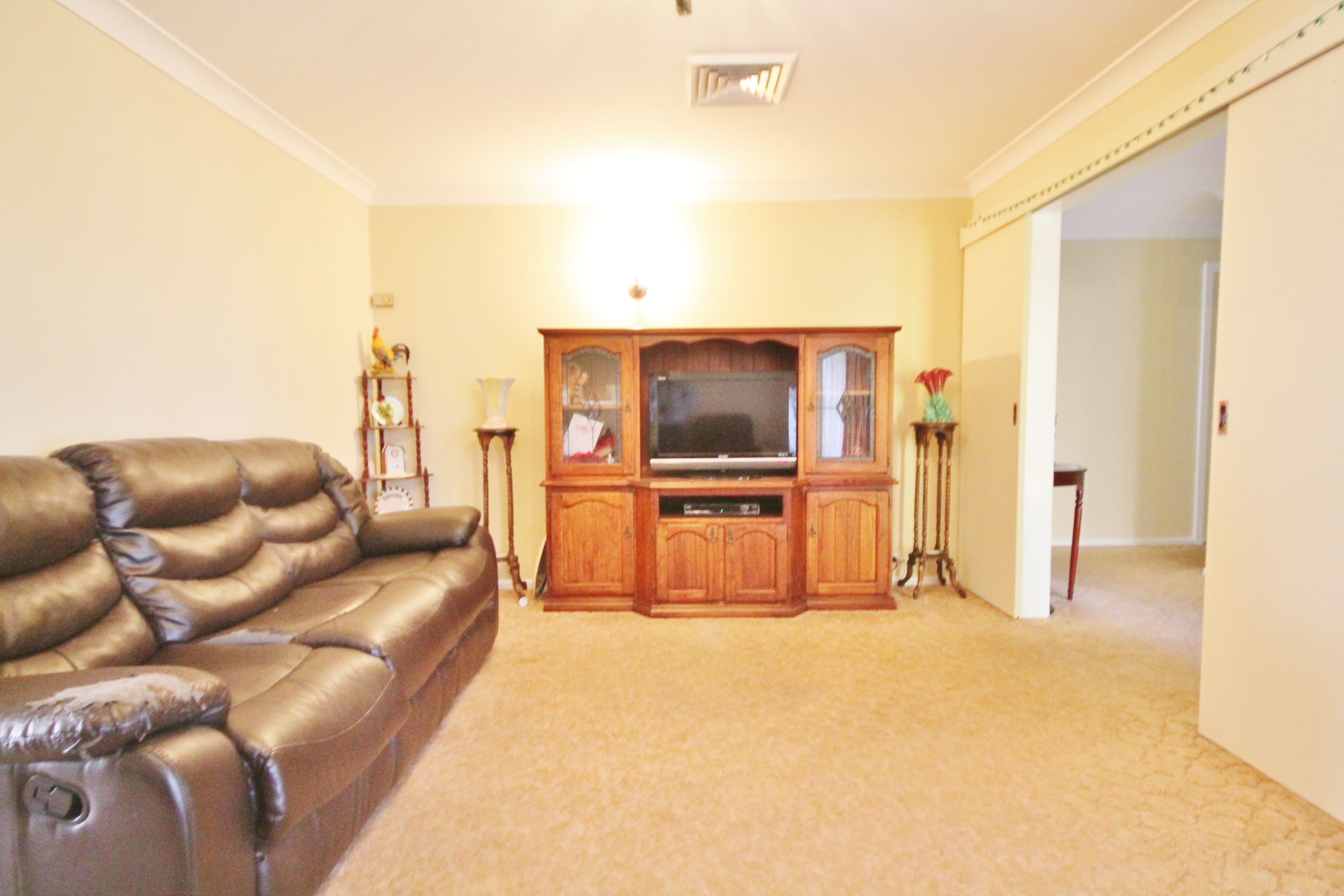 5 Hardy Avenue, Young - Thumbnail 7