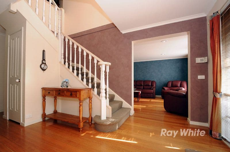27 Watersedge Close, KNOXFIELD VIC 3180, Knoxfield - Thumbnail 5