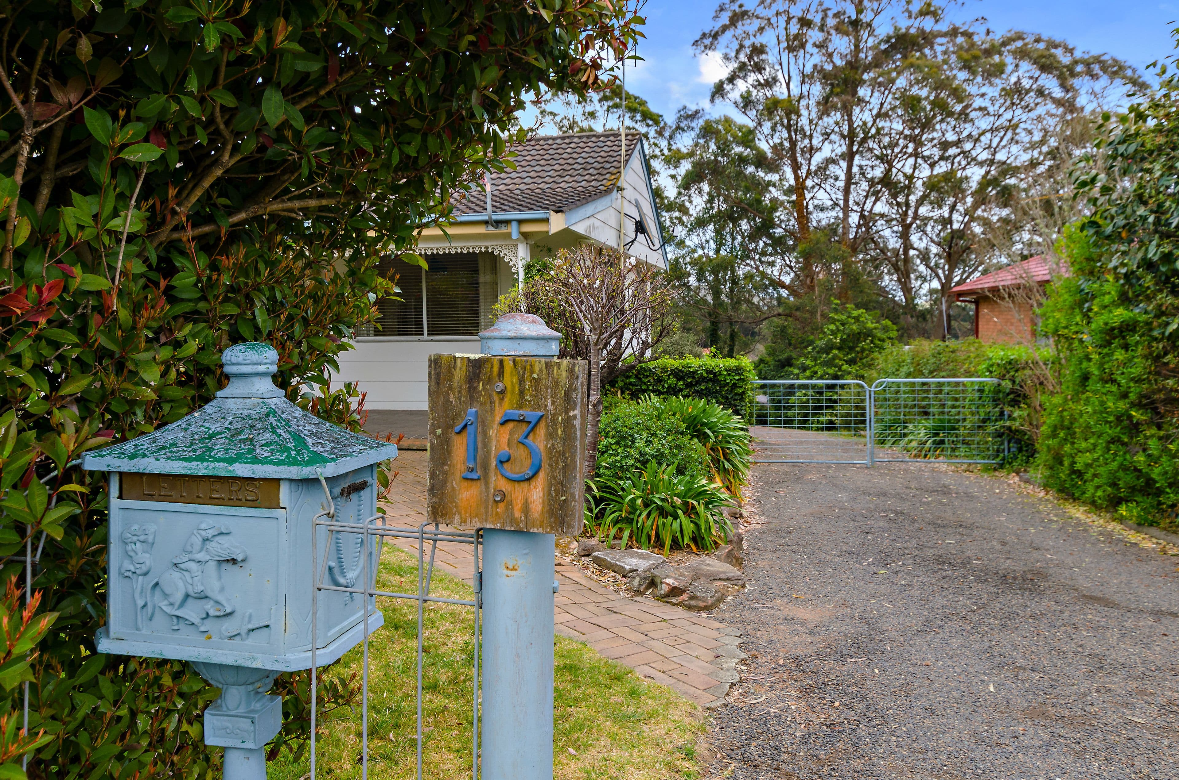 7/4 Macklin Street, Hyde Park - Thumbnail 2