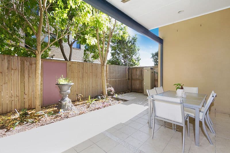 12 Simon Street, Yeronga QLD 4104, Yeronga - Thumbnail 4