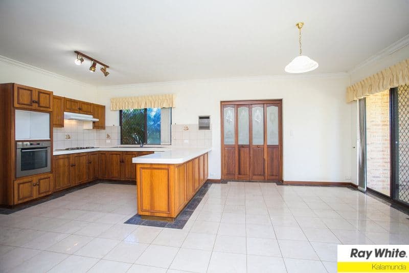  42 Lovett Drive, Forrestfield WA 6058, Forrestfield - Thumbnail 7