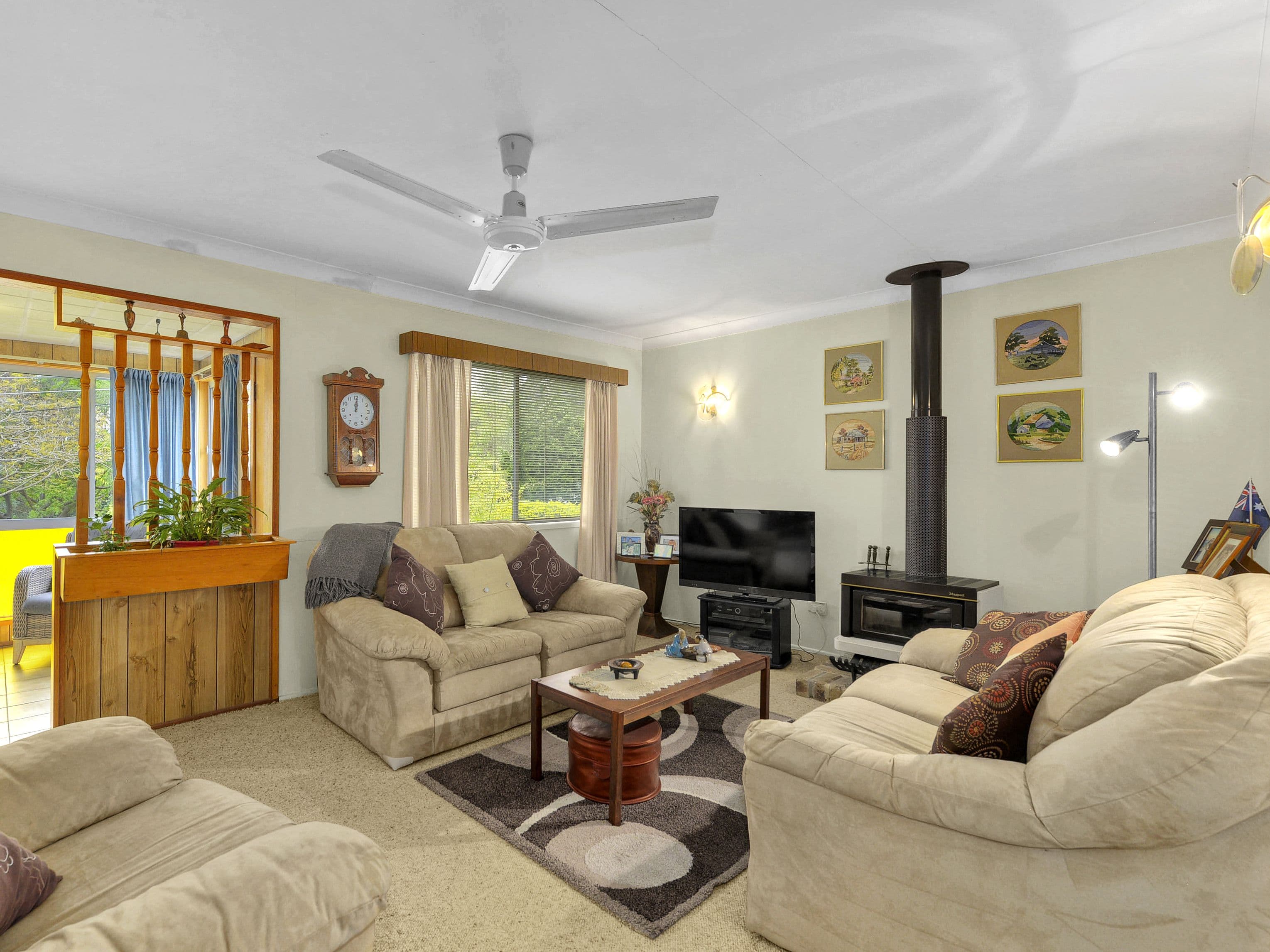 23 Broadway, Caroline Springs - Thumbnail 8